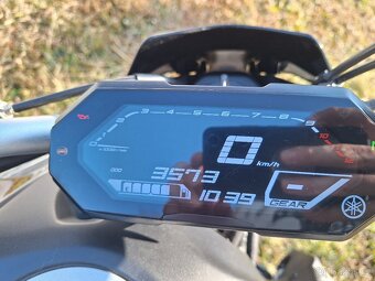 Yamaha MT 07 - 5