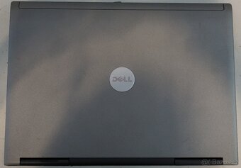 Dell Latitude D830 - 5