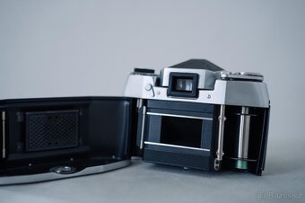 Fotoaparát EXA 1A — M42 - 5