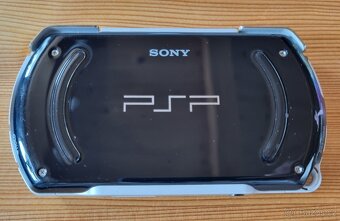 PSP Go - 5