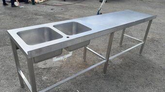 Nerezový stůl s 2x dřezem 250x64x90 cm - 5