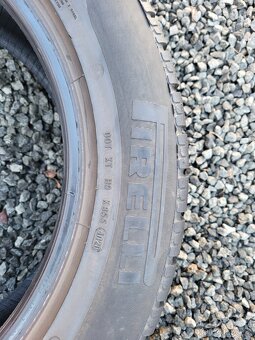 2x 235/55R18 Pirelli Sottozero Winter - 5