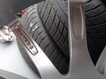 Top zánovní letní 19" al ORIGINAL AUDI RS4, RS5..nové model - 5
