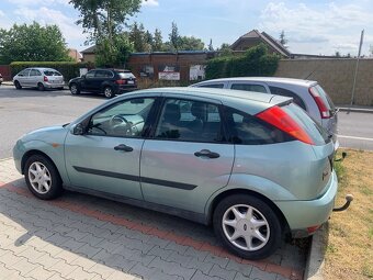 Ford Focus 1.4i 16V 55 KW. Rok 2003. Klima. Tažné - 5