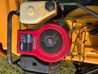 Zahradní traktor Stiga - 5