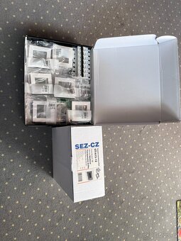 Elektroinstalační materiál - 5