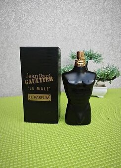 Parfem vona Carolina Herrera Good Girl Danzling Gardénia 80m - 5