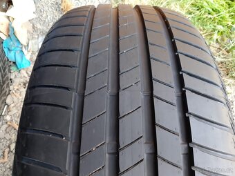 225/45/17 225/40/18 245/45/18 255/45/20 265/40/21 kusovka - 5