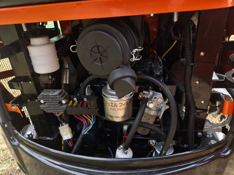 Bagr HT 1500kg Kubota motor - 5