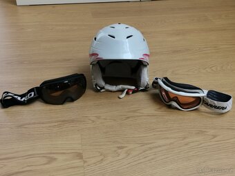 Dámská lyžařská helma M 57-58 cm vč. 2 ks brýlí - 5
