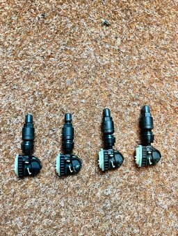 4x TPMS - Senzory - Volkswagen - 5