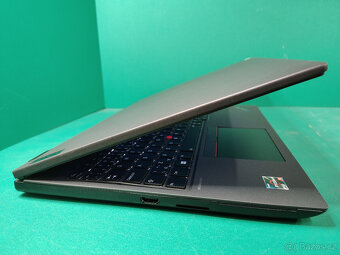 Lenovo Thinkpad p16v g1 AMD 7640hs 32/512GB√FHD√1r.z.√DPH - 5