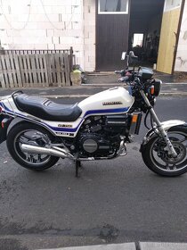 HONDA VF 750S - 5
