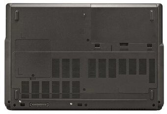 Fujitsu Celsius H7510 8.Jádro Core i9-10885 RTX3000 32GB 1TB - 5
