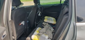 Opel Zafira - 5