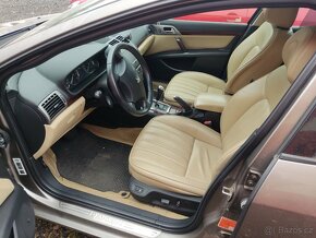 Díly z vozu Peugeot 407 sw 3.0 v6 - 5