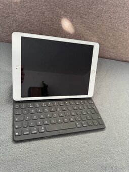 iPad 8, 128 Gb - 5
