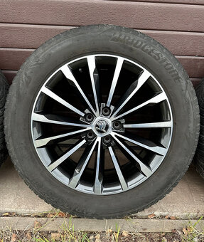 originální ALU kola škoda trinity black R18 5x112 - 5
