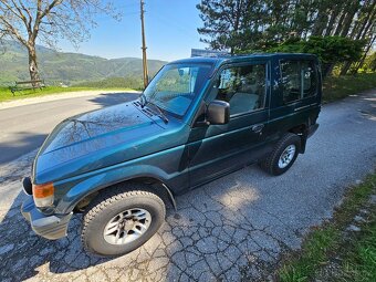 Mitsubishi Pajero 2.5 - 5