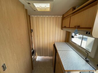 PRODÁNO Chateau La Car 480, 4 osoby, sprcha, stan - 5