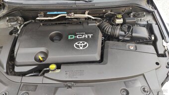 Avensis - 5