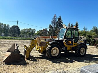 JCB 535-140 TELESKOPICKÝ NAKLADAČ - 5