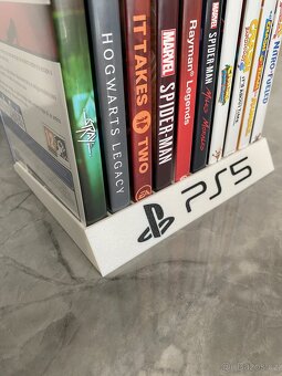 Stojan na hry Playstation 5 - 5