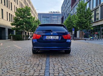 BMW 330d xDrive (E91) – 3.0L, 180 kW, 4x4, manuál, výborný s - 5