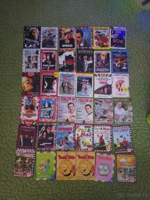 Prodám směs Mix DVD filmů nepoškozené - 5