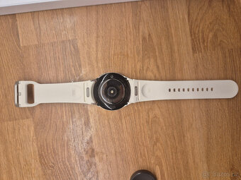 Samsung Galaxy Watch6 40 mm béžové - 5