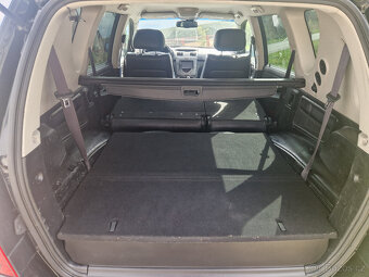 SsangYong Rexton 2.7 XDi 132 kW 11/2012 - 7 míst - 5