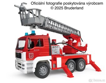 Model Hasiči MAN s požárním žebříkem a sirénou - Bruder - 5