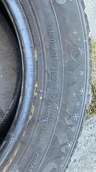 Prodám 2 ks zimních pneu Semperit 205/60 R16 92H - 5