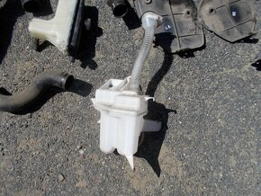 Díly Rav4 2.2D 130kw 06-10 č.1 - 5