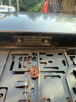 Octavia 2 Víko kufru - 5