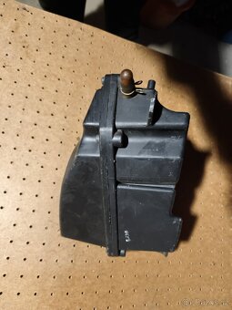 Yamaha YBR 125 airbox - 5