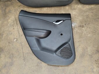 Tapeci Hyundai ix20 - 5