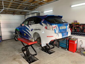 Nůžkový zvedák 3,5T, podprahový, zdvih 1,8m - 5