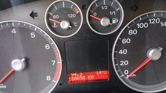 ford focus 1.6 - 5