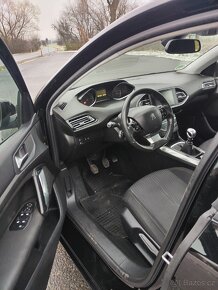 Peugeot 308 2.0 HDi 110kw - pěkný stav - 5