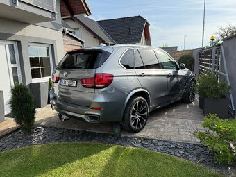 BMW X5 F15 3.0d 190kw MPAKET, pravidelný servis - 5