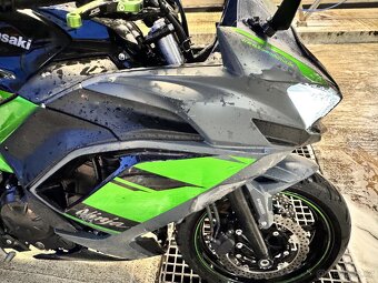 Kawasaki ninja 650 - 5