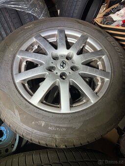 Zimní pneu 235/65 r 17 na alu 7x17 et 41 5x114,3 - 5