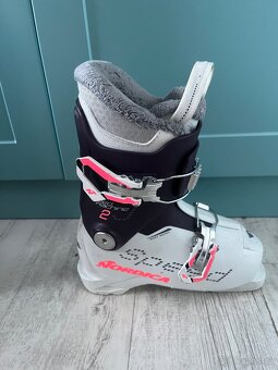 Lyže Atomic a lyžáky Nordica - 5