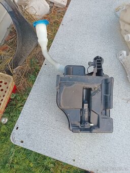 nadobka odstřikovačů fabia 3 - 5