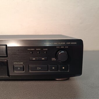 SONY CDP-XE220 - 5