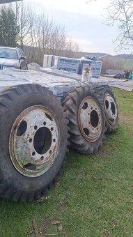 Pneumatiky/praga V3S - 5