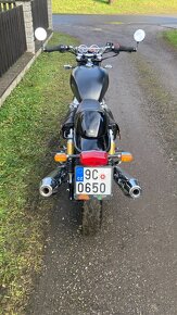Royal Enfield interceptor 650 - 5
