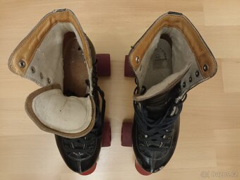 Retro kolečkové brusle - 5