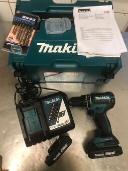 Makita aku vrtačka s překlepem DHP 485 AJ top stav - 5